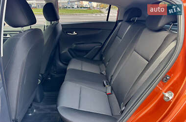 Внедорожник / Кроссовер Kia Rio X 2021 в 