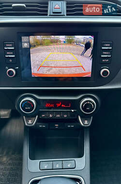 Внедорожник / Кроссовер Kia Rio X 2021 в 
