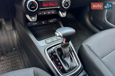 Внедорожник / Кроссовер Kia Rio X 2021 в 