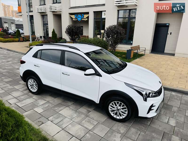 Внедорожник / Кроссовер Kia Rio X 2021 в Киеве