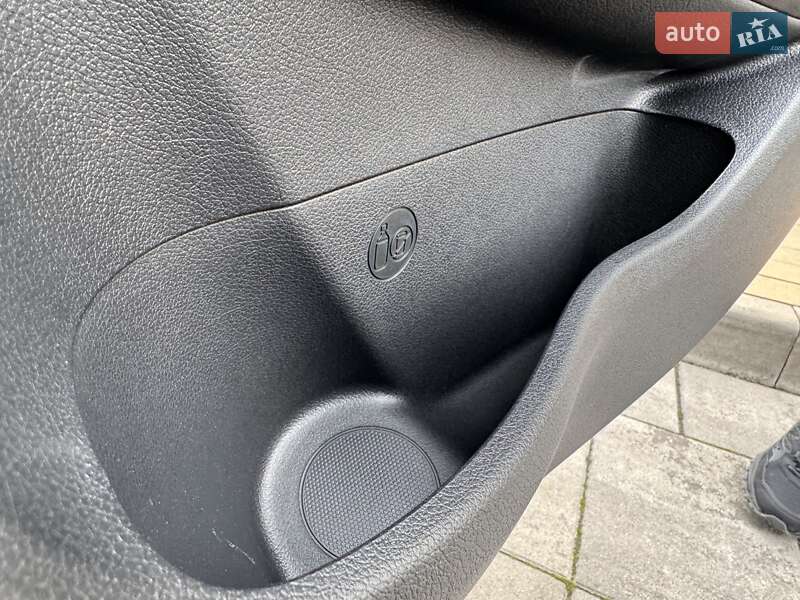 Внедорожник / Кроссовер Kia Rio X 2021 в Киеве