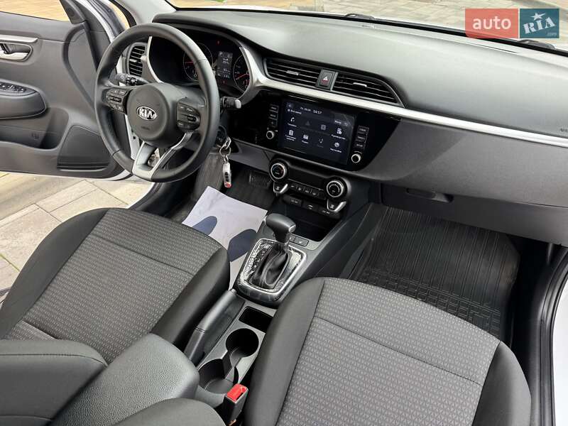 Внедорожник / Кроссовер Kia Rio X 2021 в Киеве