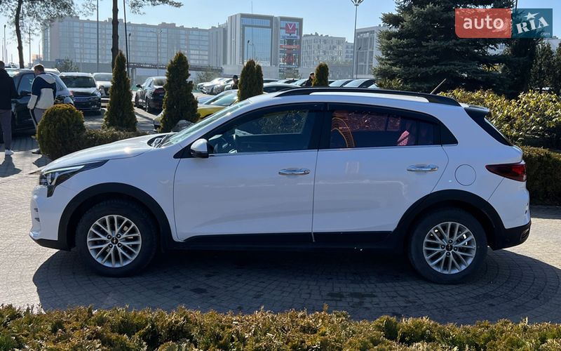 Внедорожник / Кроссовер Kia Rio X 2022 в Львове