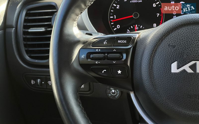 Внедорожник / Кроссовер Kia Rio X 2022 в Львове