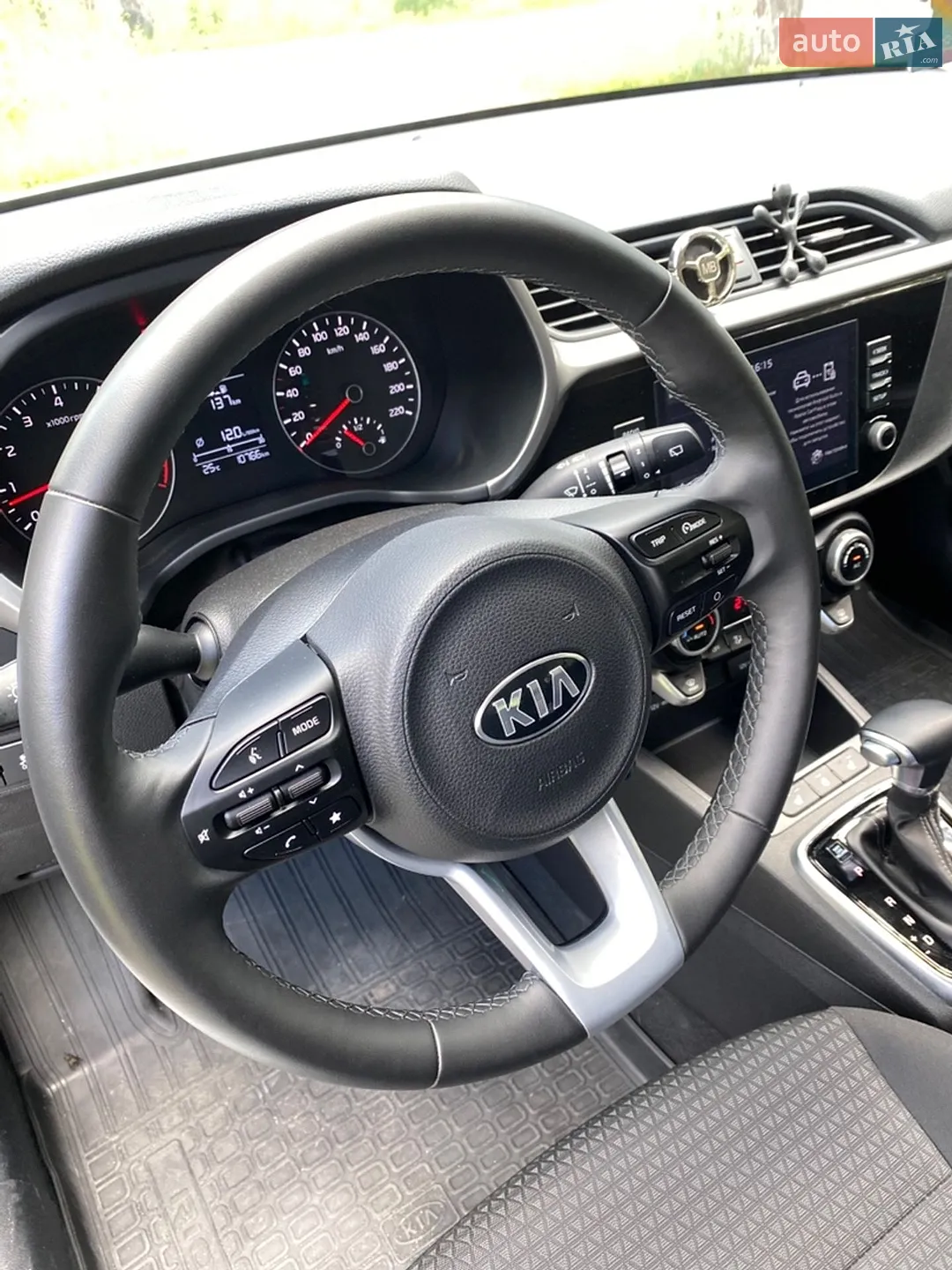 2021 Kia Rio - мініатюра 18