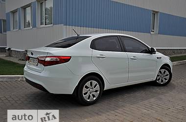 Седан Kia Rio 2012 в Харькове