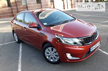 Седан Kia Rio 2013 в Одессе