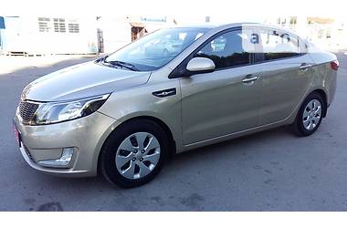 Седан Kia Rio 2012 в Белой Церкви