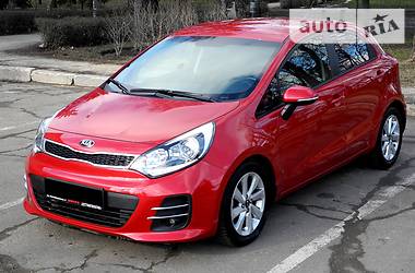 Хэтчбек Kia Rio 2015 в Николаеве