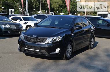 Седан Kia Rio 2012 в Киеве