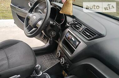 Седан Kia Rio 2011 в 