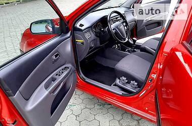 Хетчбек Kia Rio 2008 в 