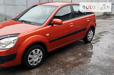 Хетчбек Kia Rio 2006 в Києві