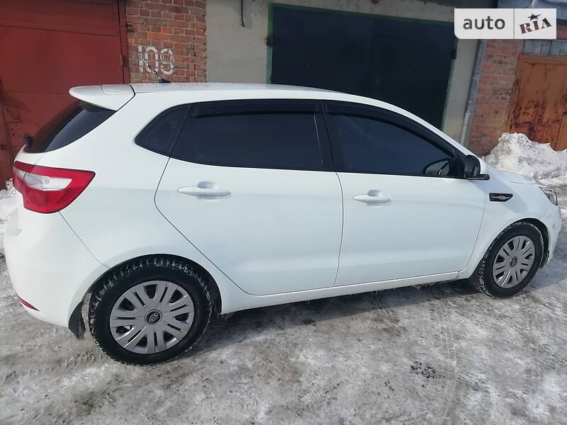 Хетчбек Kia Rio 2012 в Сокалі