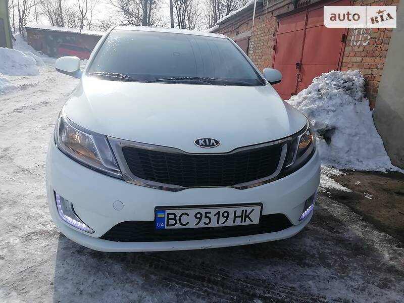 Хетчбек Kia Rio 2012 в Сокалі