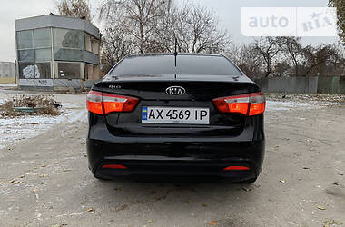 Седан Kia Rio 2013 в Харькове