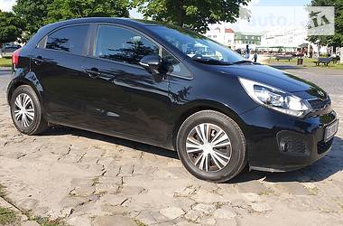 Хэтчбек Kia Rio 2011 в Львове