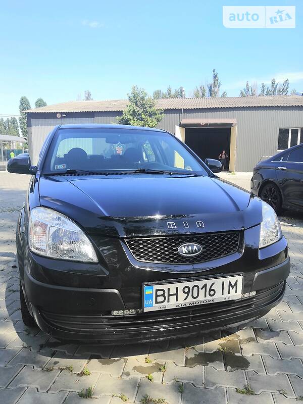 Седан Kia Rio 2009 в Одессе