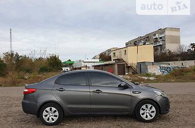 Седан Kia Rio 2013 в Одессе