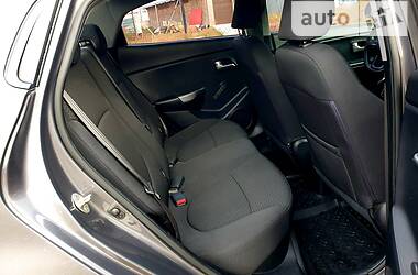 Седан Kia Rio 2013 в Одессе