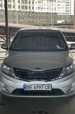 Седан Kia Rio 2012 в 