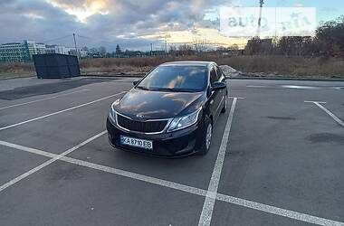 Седан Kia Rio 2013 в Киеве