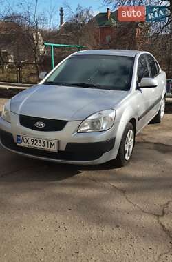 Седан Kia Rio 2005 в Черкассах фото 2 Седан Kia Rio 2005 в Черкассах