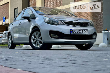 Седан Kia Rio 2012 в 