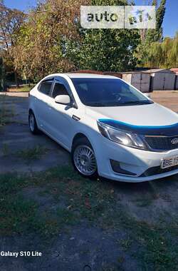 Седан Kia Rio 2012 в Вознесенске