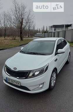 Седан Kia Rio 2012 в Днепре