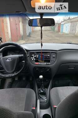 Хэтчбек Kia Rio 2007 в Житомире