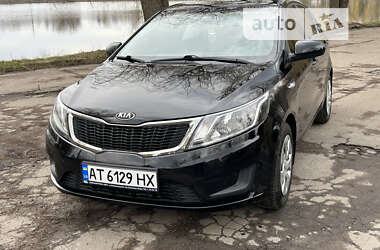 Седан Kia Rio 2013 в Рівному