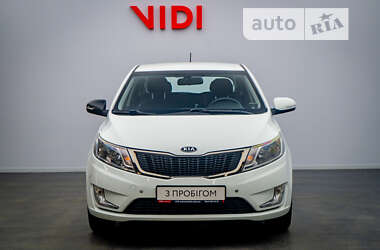 Хэтчбек Kia Rio 2012 в Киеве