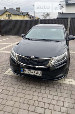 Седан Kia Rio 2012 в Львове