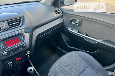 Седан Kia Rio 2012 в Харькове