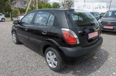 Хетчбек Kia Rio 2007 в Рівному