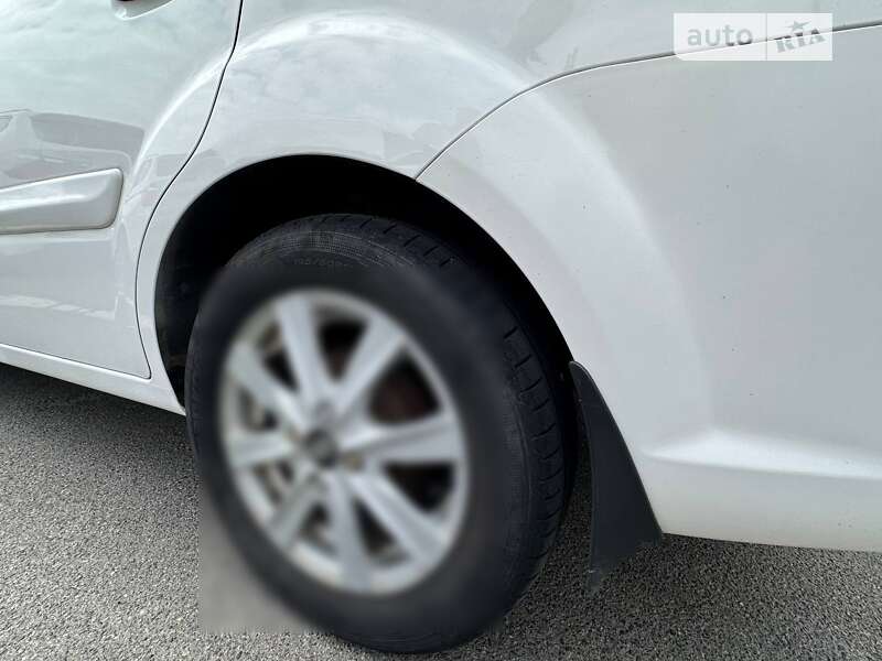 Седан Kia Rio 2010 в Києві