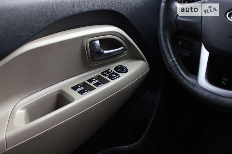 Седан Kia Rio 2012 в Харькове фото 8 Седан Kia Rio 2012 в Харькове