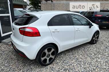 Хетчбек Kia Rio 2012 в Коломиї