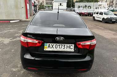 Седан Kia Rio 2013 в Харкові