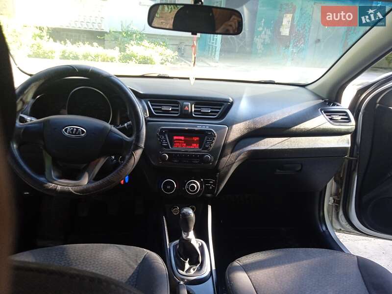 Седан Kia Rio 2012 в Харкові