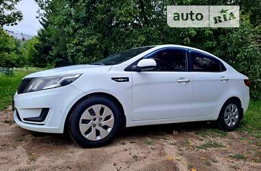 Седан Kia Rio 2012 в Львове