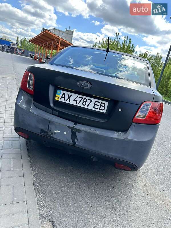 Седан Kia Rio 2011 в Харкові