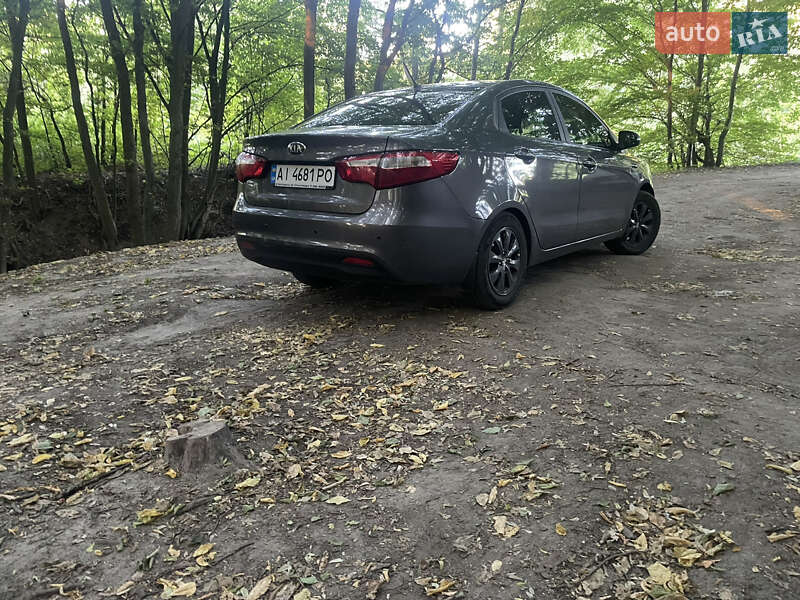 Седан Kia Rio 2013 в Василькові