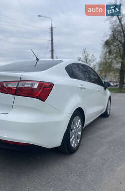 Седан Kia Rio 2017 в Вінниці