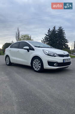 Седан Kia Rio 2017 в Вінниці