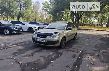 Седан Kia Rio 2008 в Запорожье