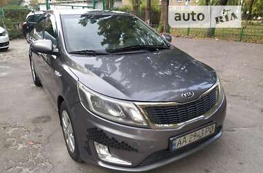 Седан Kia Rio 2013 в Києві