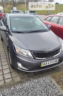 Седан Kia Rio 2012 в Києві