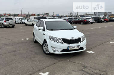 Седан Kia Rio 2012 в Киеве